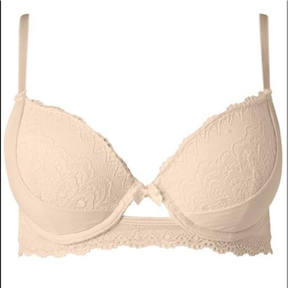 Ivory lace light padding bra